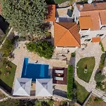 Вилла Platanus With Private Pool & Sea View *