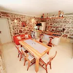 Platanus With Private Pool & Sea View