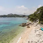 Platanus With Private Pool & Sea View