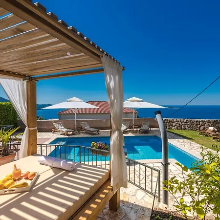 Platanus With Private Pool & Sea View Mlini