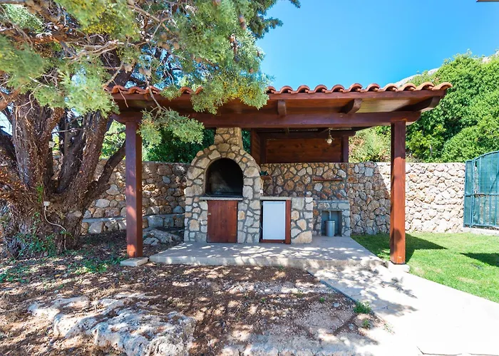 Platanus With Private Pool & Sea View Villa Mlini