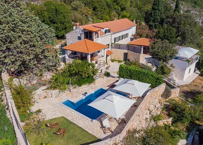 Villa Platanus With Private Pool & Sea View Mlini